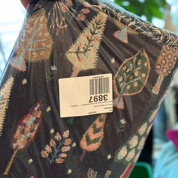 Andy Woodland Throw Blanket deers & trees - Picture 4 of 6